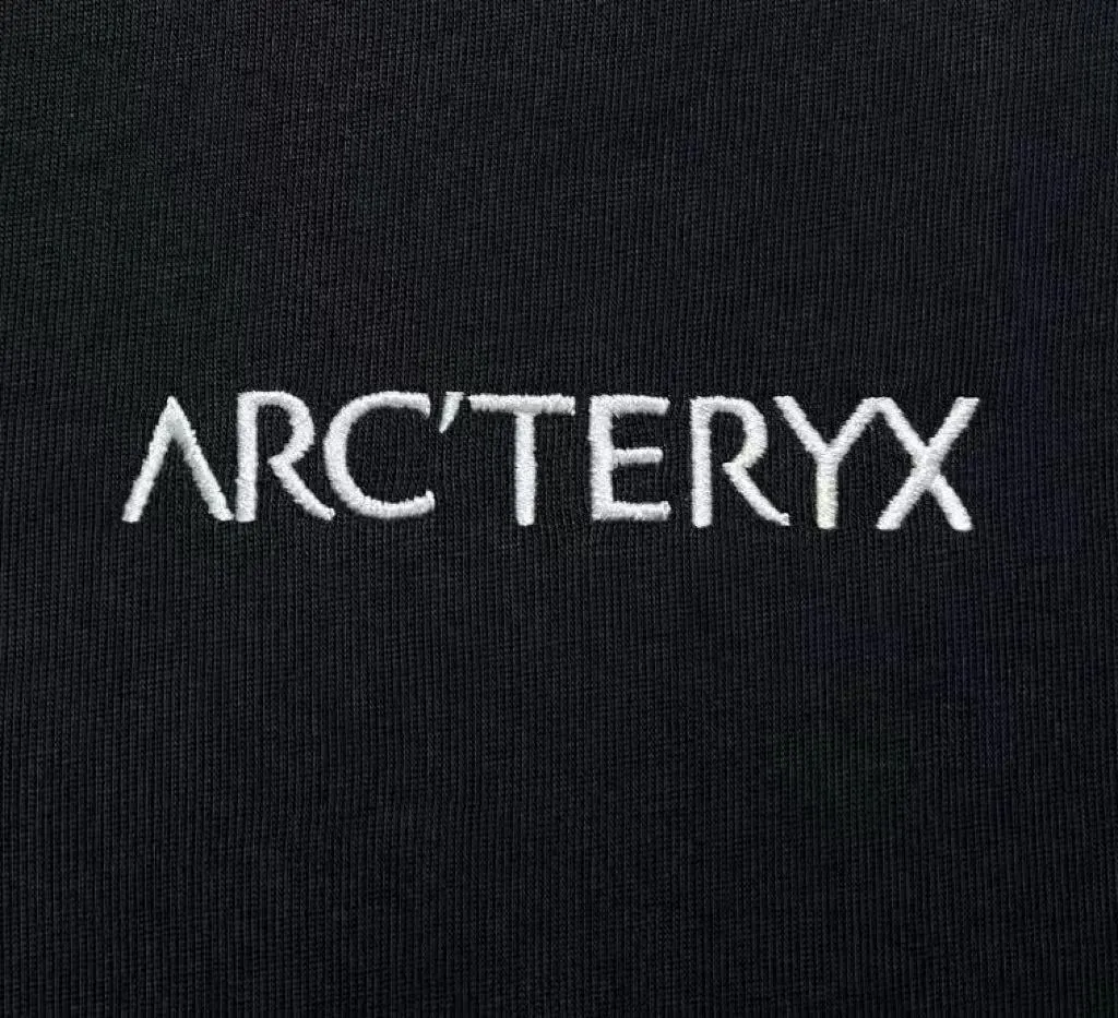 Arc’ter/ + New Arrival ， ， ， ， T Same Style。 :Black White Blue Gray Size:S（90-130 ） M（125-140 ） L（135-160 ） XL（160-180 ） XXL（180 ）